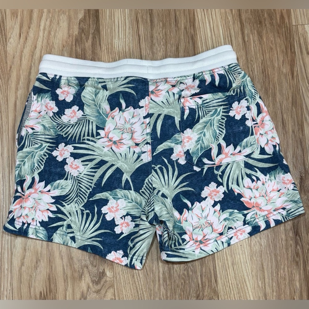 chubbies Navy Tropical Floral Drawstring Athletic Shorts - Picture 2 of 3
